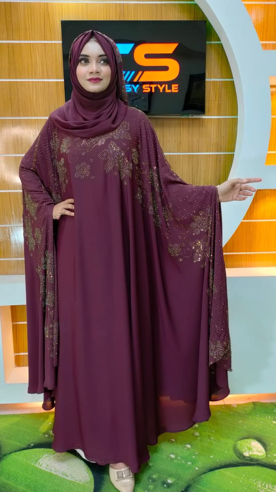 stone burqa with hijab
